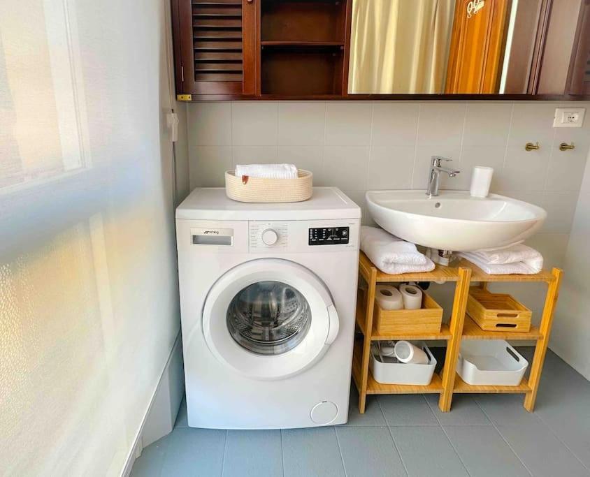 פורטו ונרה Suite 24 מראה חיצוני תמונה